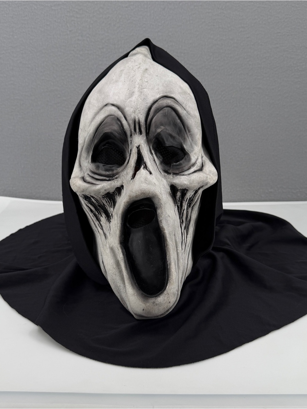 Vtg 2003 Paper Magic Full Face Mask Hooded Head Scream Ghost Horror Halloween